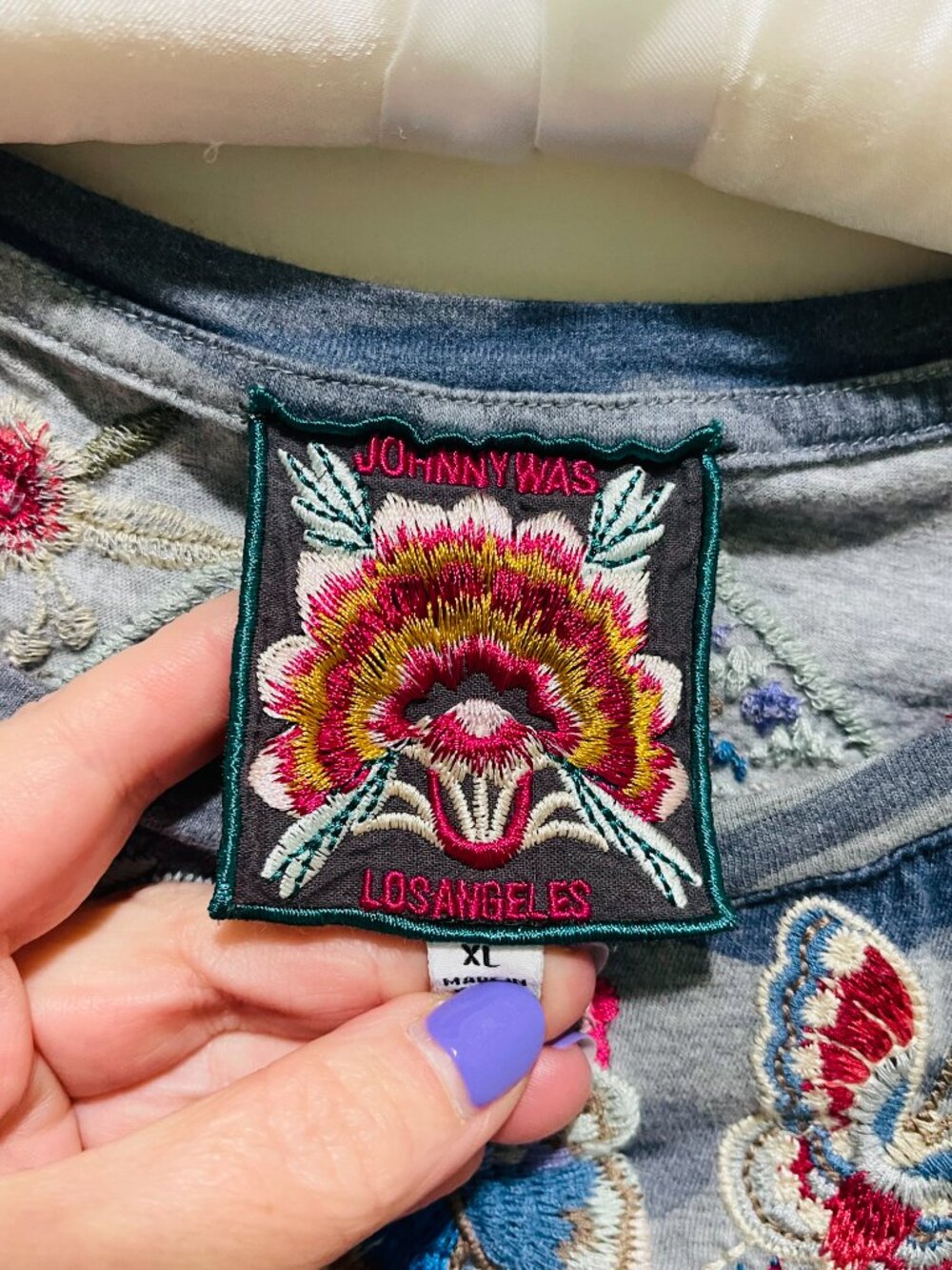 Ladies Johnny Was Embroidered Tee - Picture 4 of 8